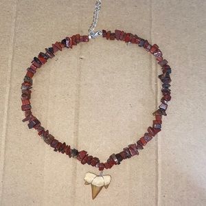 Maroon shark tooth choker
